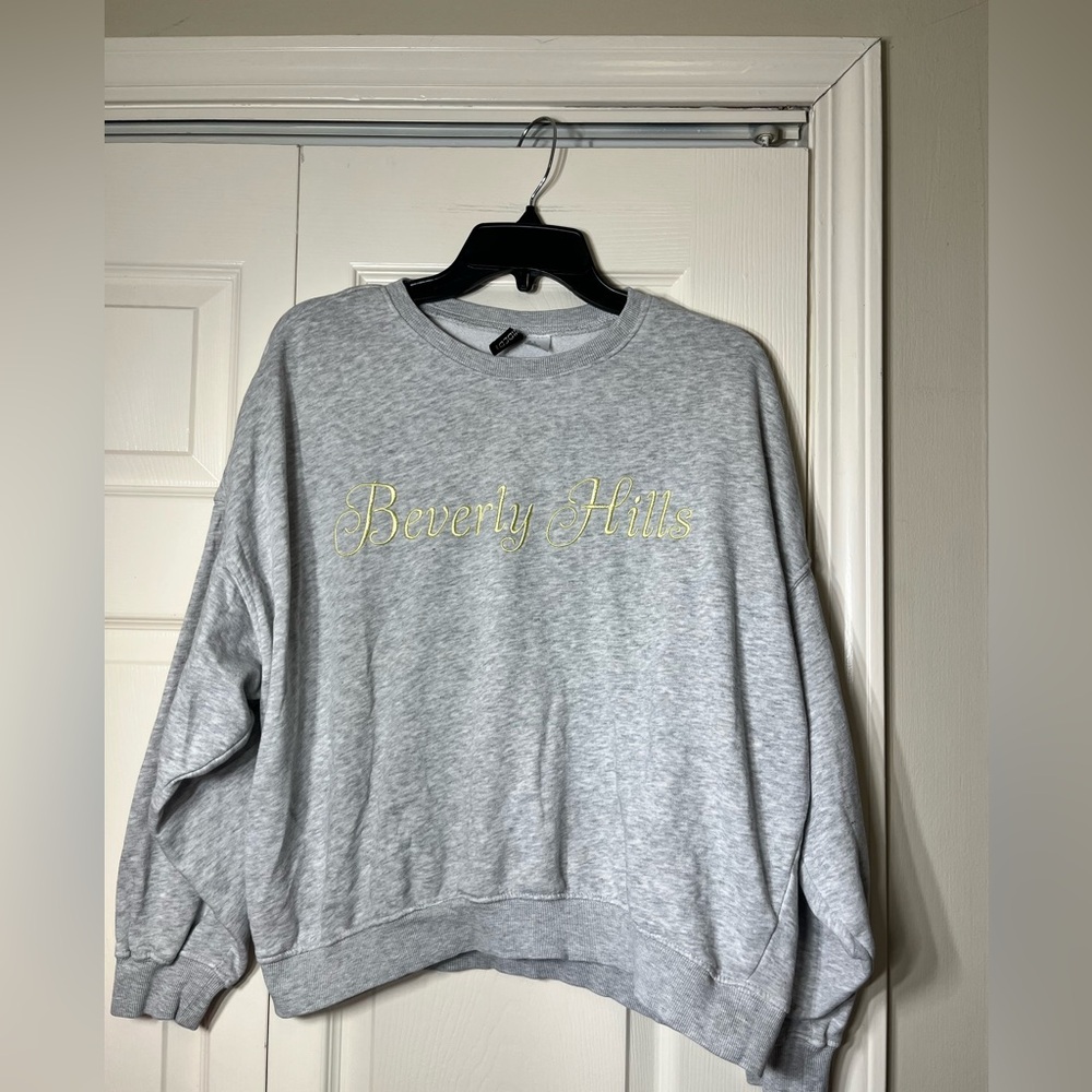 H&M Divided Beverly Hills Sweatshirt